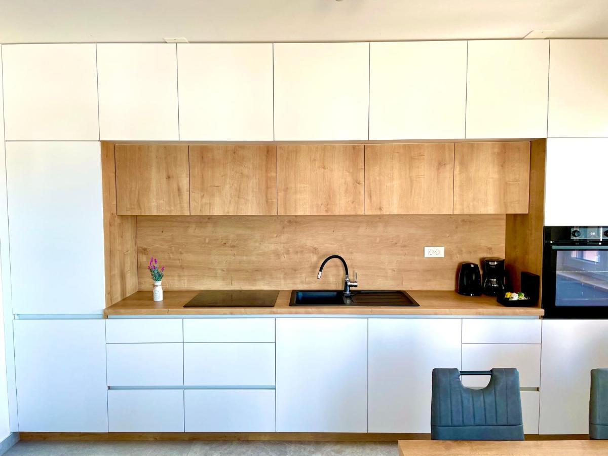 Sea Bay View Apartment - Appartement Avec Piscine Et Magnifique Vue Sur Mer Свети-Филип-и-Яков Экстерьер фото