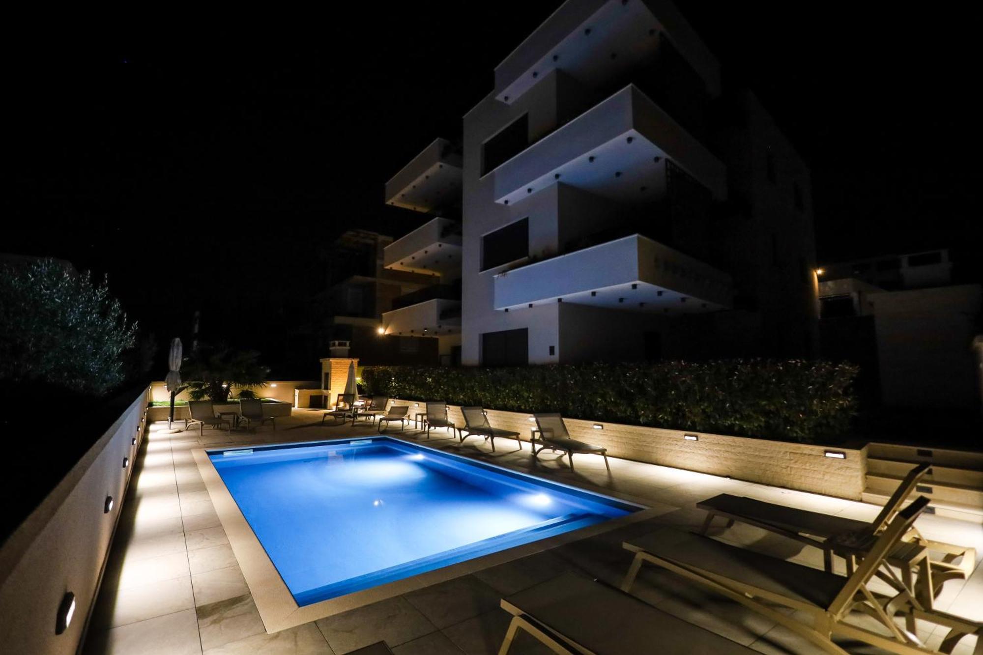 Sea Bay View Apartment - Appartement Avec Piscine Et Magnifique Vue Sur Mer Свети-Филип-и-Яков Экстерьер фото
